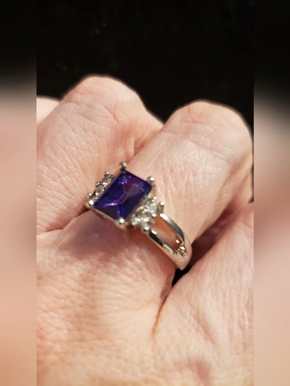 NEW Tanzanite Fashion Ring, Sz 8.5, S.P. Gorgeous Purple Blue Emerald Cut Stone.